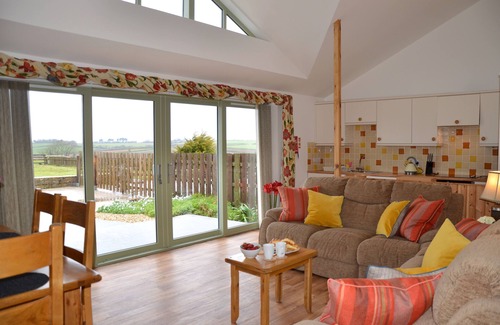Grampound Cottage | Willow Cottage Purpose built wheelchair friendly cottage