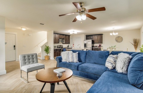 Brent House | Willow's Retreat: Modern Comforts Meet Outdoor Bliss in This Spacious Pensacola Haven