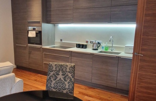 Stamford Apartment | Willow Suite - One-bed studio apartment