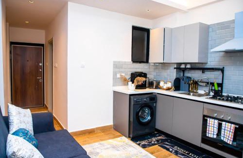 Kilimani Bed & Breakfast | Wilma Towers Kilimani-one bedroom Apartment with gym, swimming pool, sauna, steam room-Kilimani luxe loft