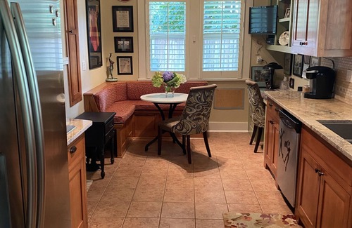 Fayetteville House | Wilson Park Historic District Bungalow