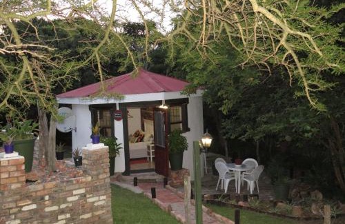 West Bank Ski Chalet | Wiltshire Rondavel
