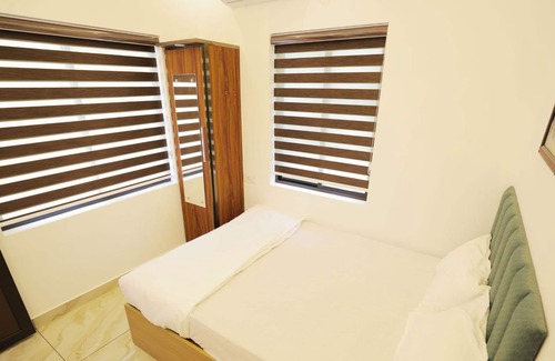 Kochi Bed & Breakfast | Wind Castle