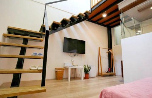 North District Bed & Breakfast | Windhouse B&B