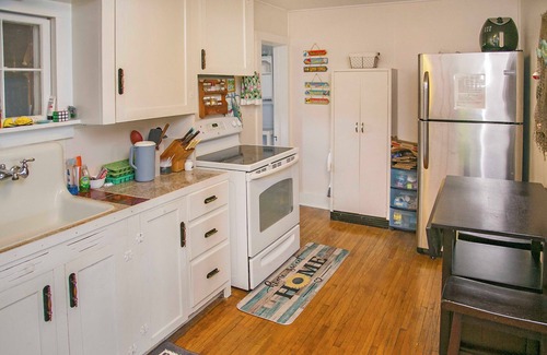 Hammondsport House | Windwood Shores, a classic cottage on Waneta Lake