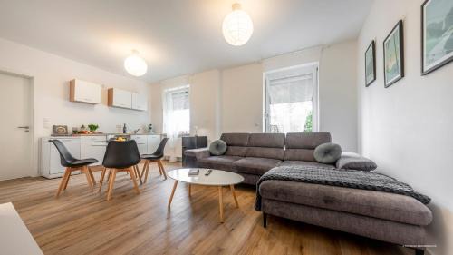 Frankenthal Apartment | WineDesign Boxspring 8 Pers BASF Nähe Ludwigshafen und Mannheim