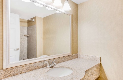 York Hotel | Wingate by Wyndham - York