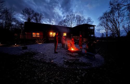 Damascus Villa | WinklerWald- 6 BR family retreat