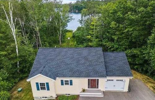 Lochmere House | Winnisquam Landing Lakefront Firepit Deck