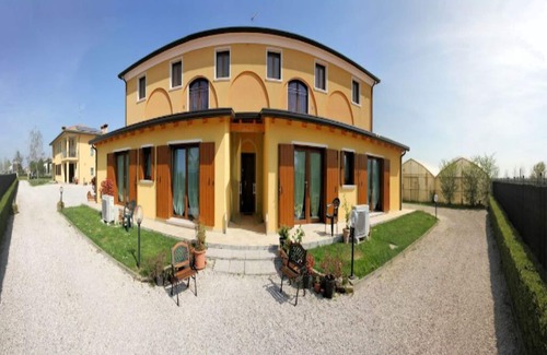 Falze House | Winter Apartment (Agriturismo Il Melograno)