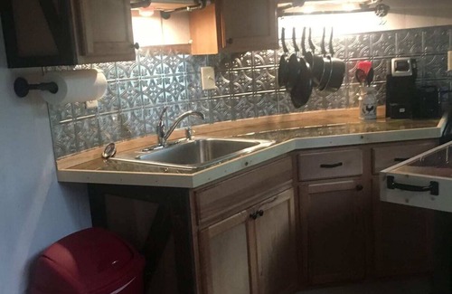 Cuddebackville House | Winter Price Drop!