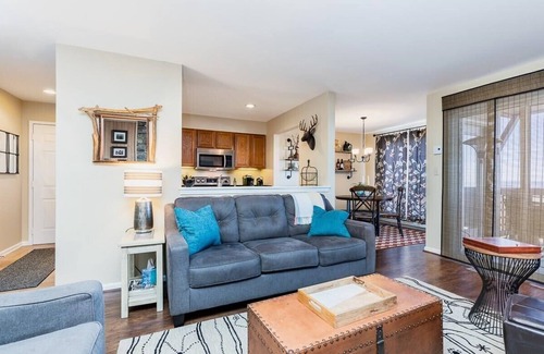 Nellysford Condo | Wintergreen. Sunset Vista Villa - Sea of Mountains