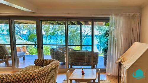 Brightwaters House | WishStay Waterfront Luxury Retreat - private pool