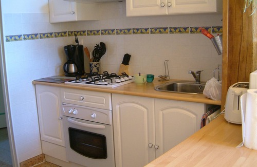 Lamonzie-Montastruc Cottage | With a golden lizard, Balneotherapy cottage in Dordogne