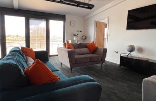 Mount Bures Apartment | Withers Farm Apartments
