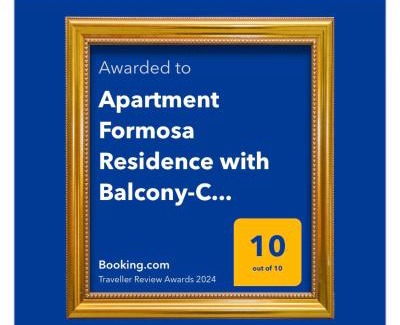 Lubuk Baja Apartment | Wiwi Formosa Residence -Deluxe Studio-Balcony-Netflix