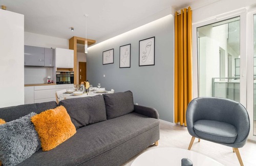 Nowe Miasto Apartment | Wołkowyska 30 | Apartment | Garage | Lake Malta