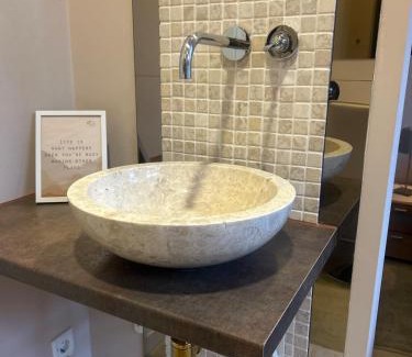 Greven Apartment | Wohnen im Beauty Salon- im Herzen von Greven