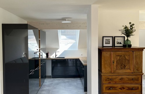 Stockdorf Apartment | Wohnen im Grünen am Stadtrand von München