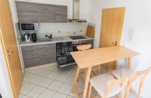 Mainz-Bingen Apartment | Wohnung in Weinbergen bei Mainz, Ferienwohnung "wineyards" - in den Weinbergen mit Küche & Bad