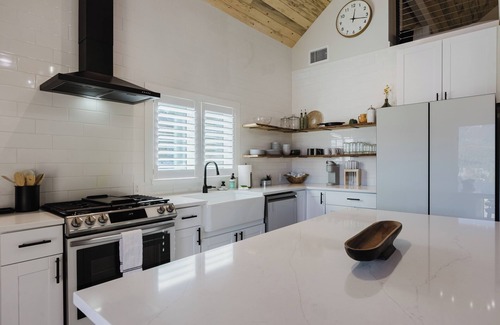 San Juan River Village House | Wolf Creek Riverside Chalet NEW BUILD