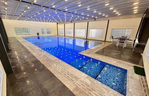 Jericho Villa | wolf gate villa l353