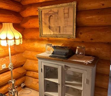 Gura Raului House | Wolf's House