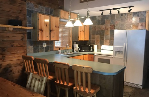 Lake Arrowhead Cabin | Wolves Den- Lakefront Cabin w/Private Hot Tub