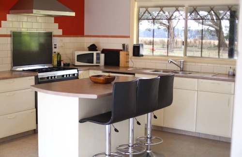 Trentham Cottage | ★Wombat Forest Country Retreat★