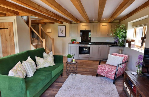 Walton House | Wonderful villa for 8 people with WIFI, terrace, pets allowed and parking
