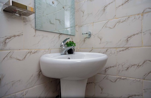 Dodoma Apartment | Wonderful 2-bedroom studio with WiFi in Dodoma