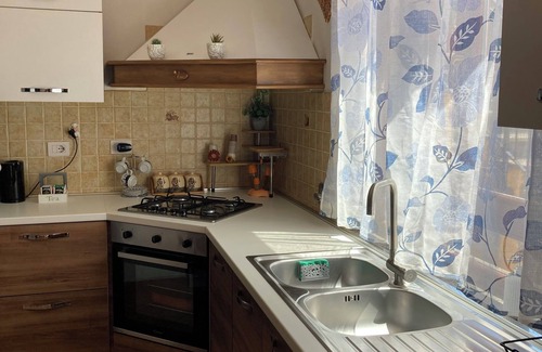 Lake Bracciano House | Wonderful apartment in villa with swimming pool in Bracciano