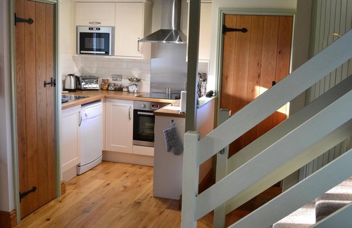 Haverfordwest Cottage | Wonderful holiday cottage, peaceful location with indoor heated swimming pool