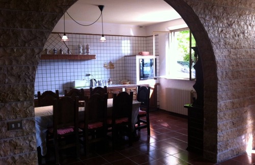 Fabriano House | Wonderful house on the Marche hills.