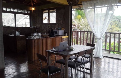 Puerto Lopez Apartment | Wonderful ocean view appartment full of light and cozzy