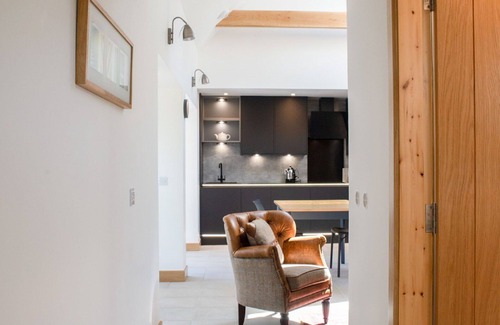 Suladale House | Wonderful private villa for 2 guests with WIFI, TV, patio and panoramic view