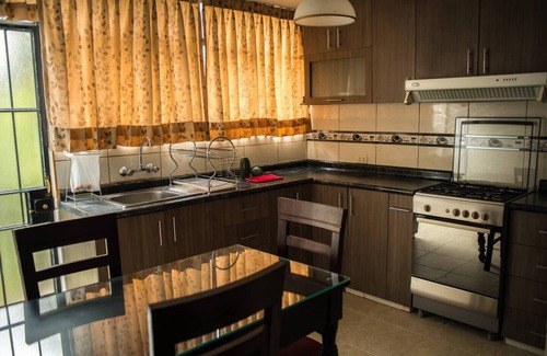 Jose Luis Bustamante y Rivero Villa | Wonderful private house in downtown n