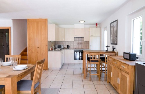 Champex-Lac House | Wonderful private villa for 8 people with WIFI, TV, terrace and pets allowed