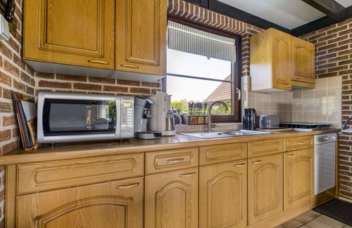 Wolphaartsdijk House | Wonderful private villa for 4 people with WIFI, TV, terrace, pets allowed and parking