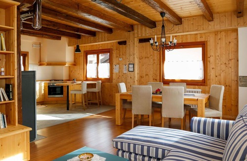 Ovaro House | Wonderful private villa for 4 guests with WIFI, TV and parking