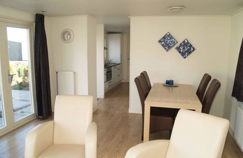 Susteren House | Wonderful private villa for 4 guests with WIFI, pool, TV, terrace and parking