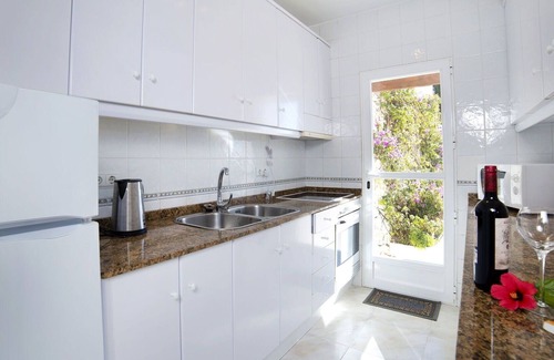 La Canuta Villa | Wonderful private villa with A/C, private pool, WIFI, TV, patio, panoramic view and parking