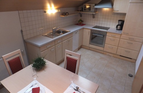 Schroecken Apartment | wonderful view, balcony, garden, lawn, barbecue, playground, free WiFi