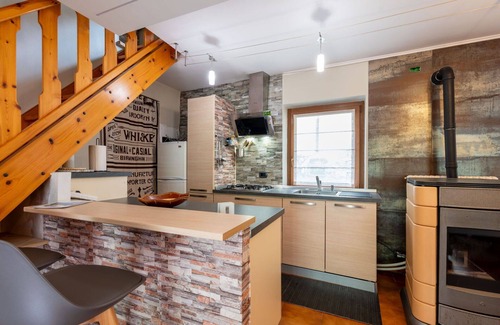 Barche House | Wonderful villa for 5 guests with WIFI, TV, patio, pets allowed and parking