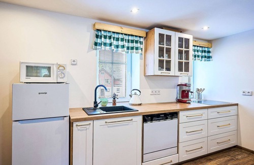 Bedrichov Villa | Wonderful villa for 8 guests with WIFI, TV, terrace and parking