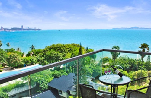 North Pattaya Condo | Wongamat Apartment Sea view