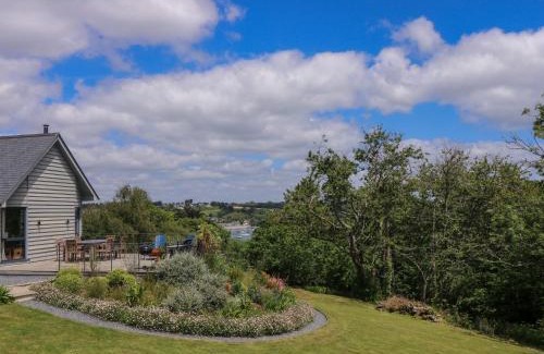 Helford House | Wood Meadow