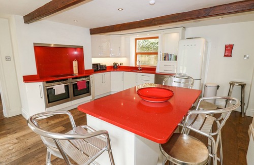 Honley Cottage | WOODBOTTOM FARM, pet friendly, luxury holiday cottage in Meltham