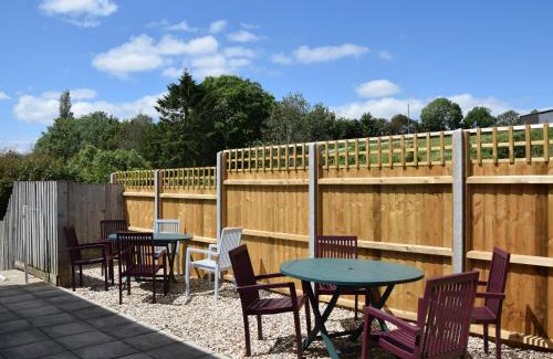 Bridport House | Woodbrook Cottage