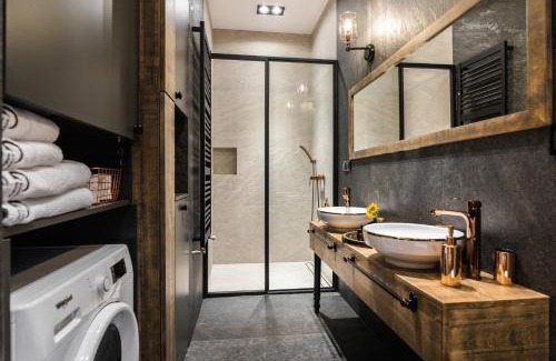 Wesoła Zachod Apartment | Wooden Horse - New Apartment - Old Town